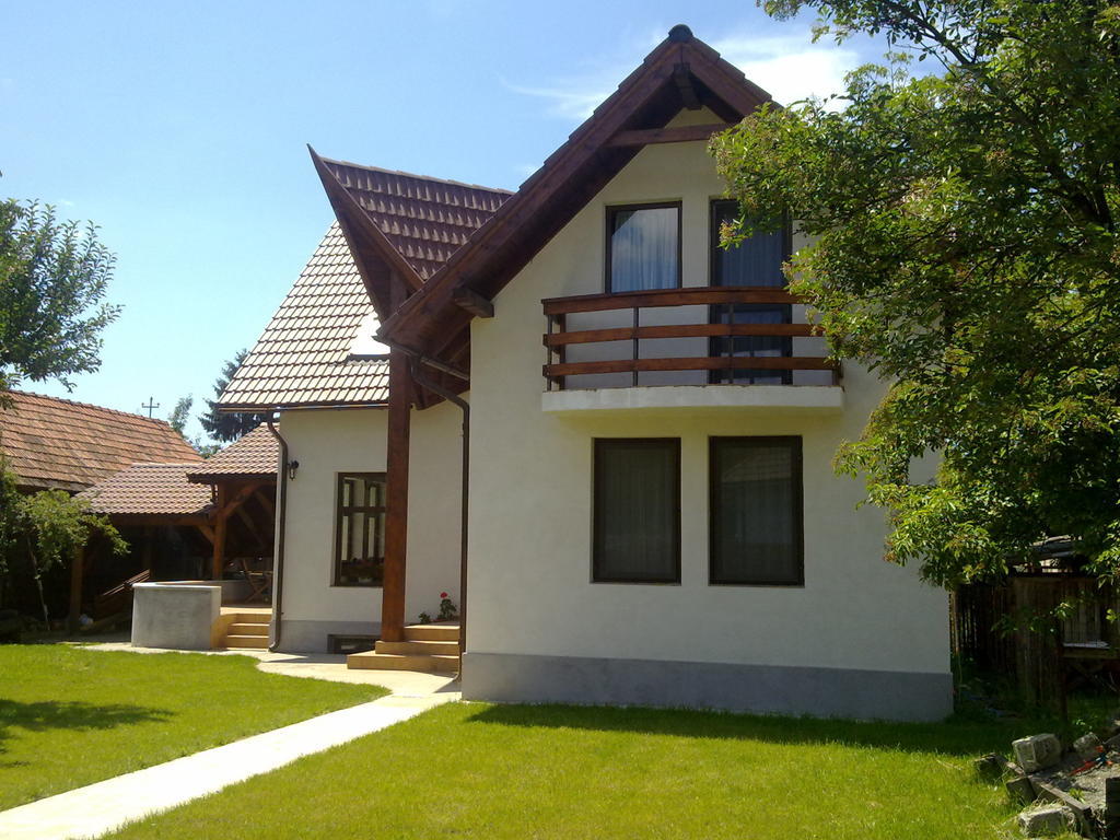 Casa Dancs Hotel โควาสนา ภายนอก รูปภาพ